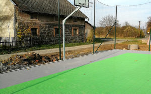 plastový sportovní povrch tile